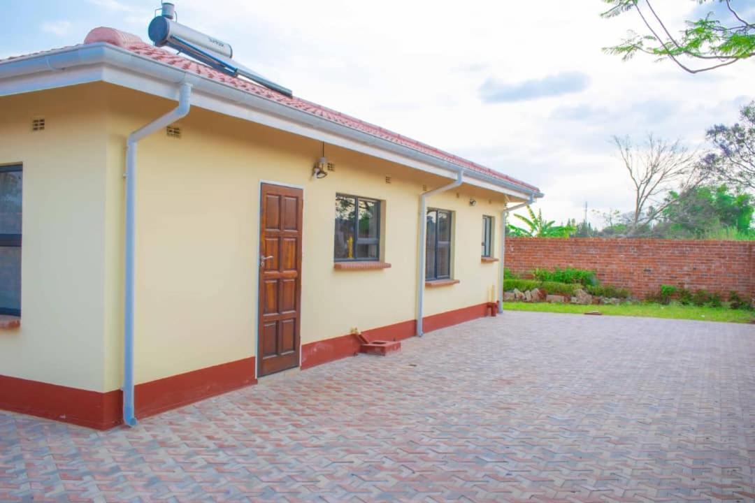 Lynm Residence Harare Bagian luar foto
