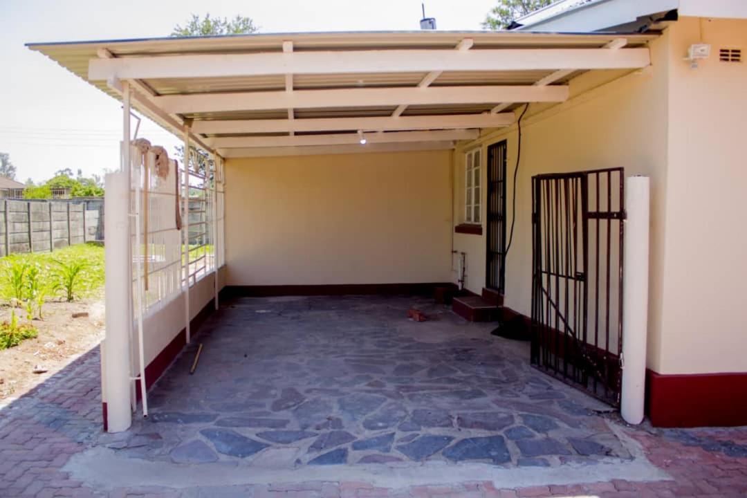 Lynm Residence Harare Bagian luar foto