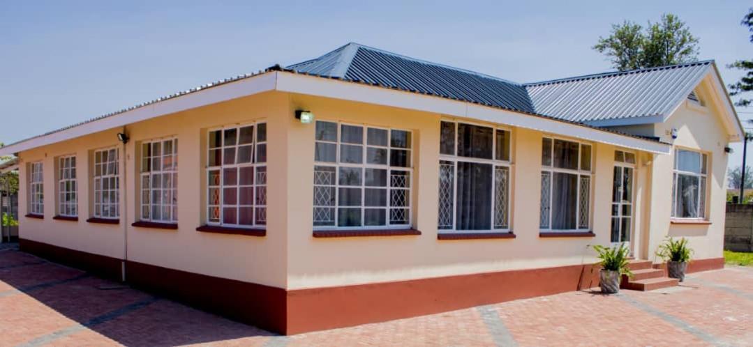 Lynm Residence Harare Bagian luar foto