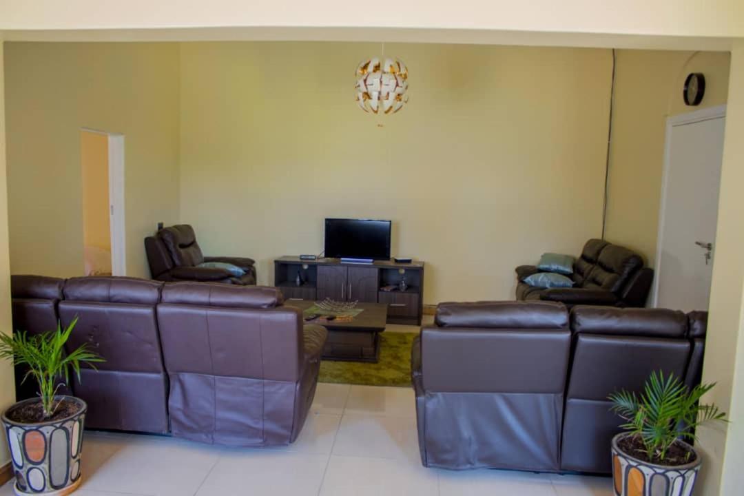 Lynm Residence Harare Bagian luar foto